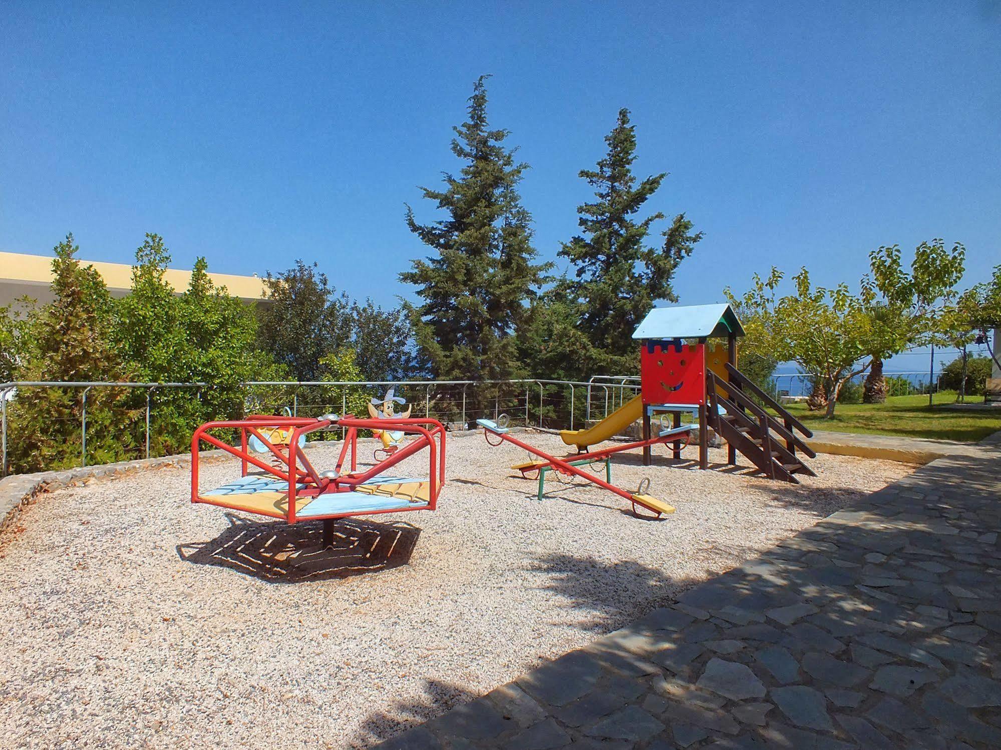 خيرسونِسوس Golden Villas - Hotel Apartments & Villas المظهر الخارجي الصورة